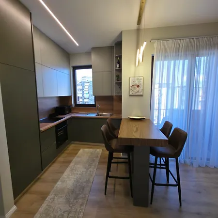 Nua Living Тирана